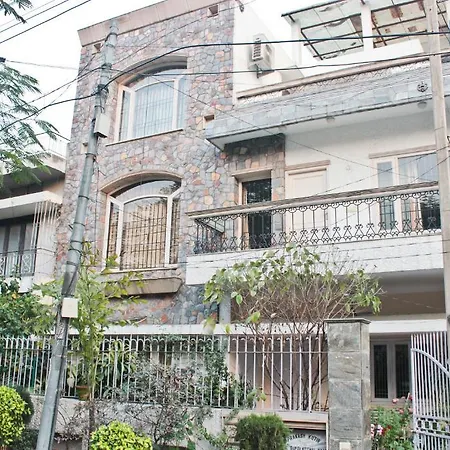 Prakash Kutir Bed & Breakfast